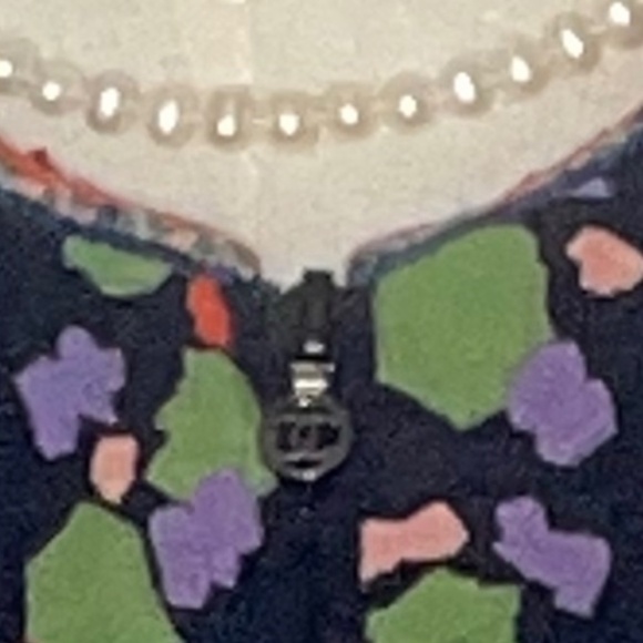 CHANEL boucle jacket from thee 1977 Karl Lagerfield fall collection. - Picture 7 of 9